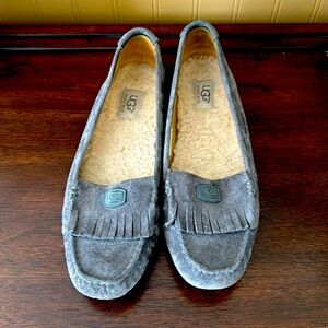 Ugg Gray Moccosins size 8.5